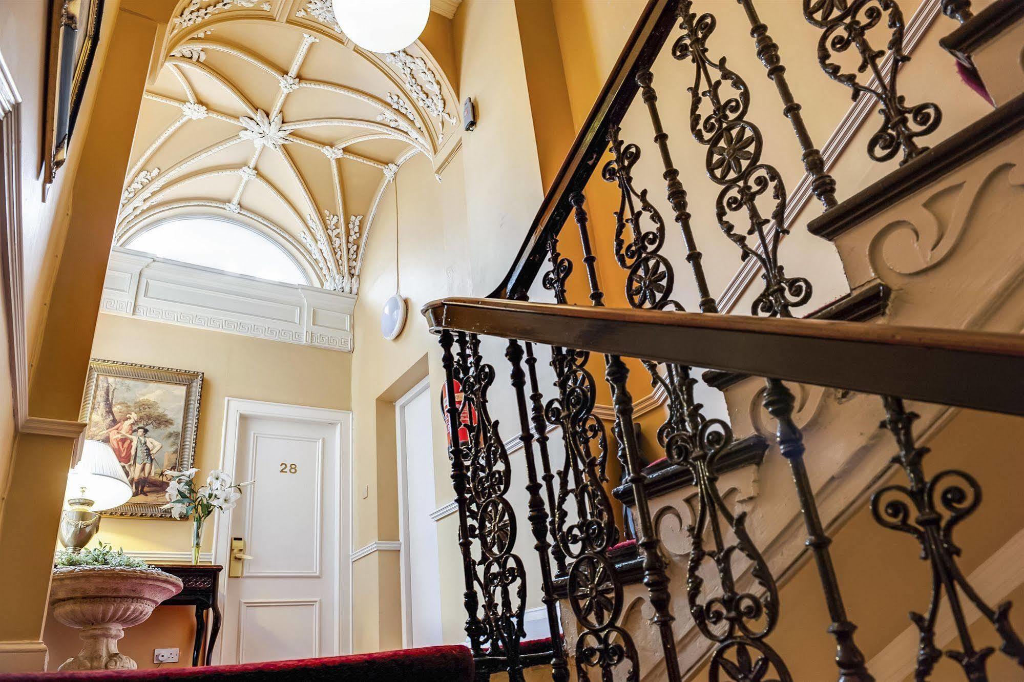 Hotel Albany House Dublino Esterno foto